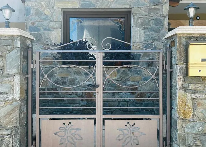 Skyrian Living Apartamento Neos Panteleimonas