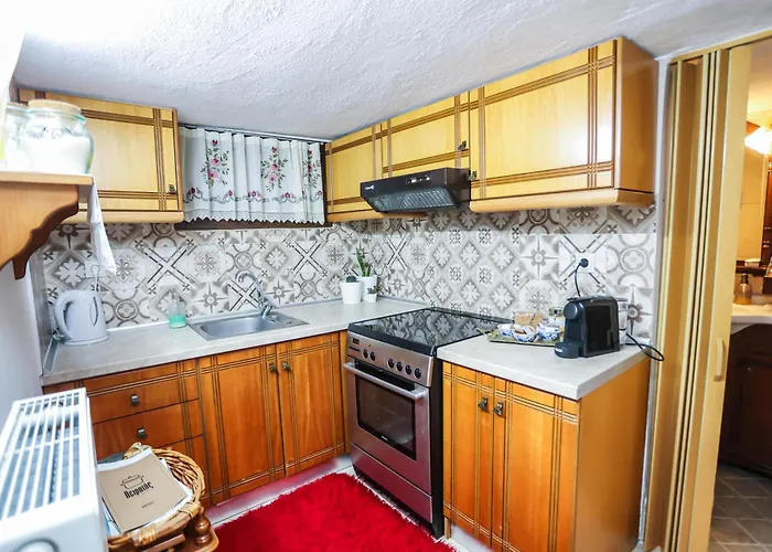 Apartamento Skyrian Living Neos Panteleimonas