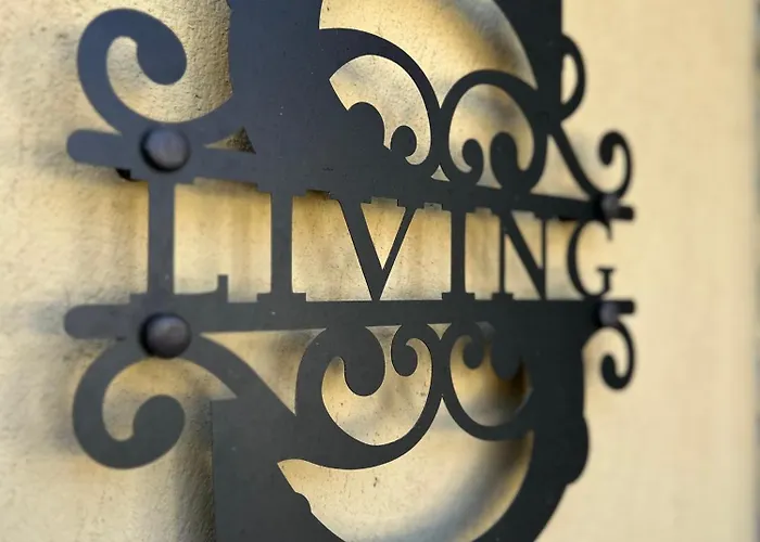 Skyrian Living Apartamento Neos Panteleimonas