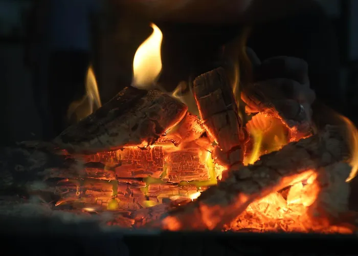 Skyrian Living Neos Panteleimonas